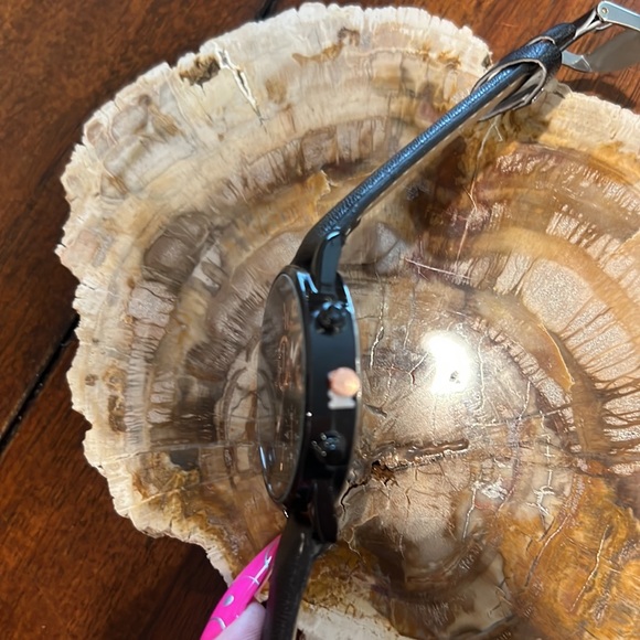 Watch. - Picture 5 of 5